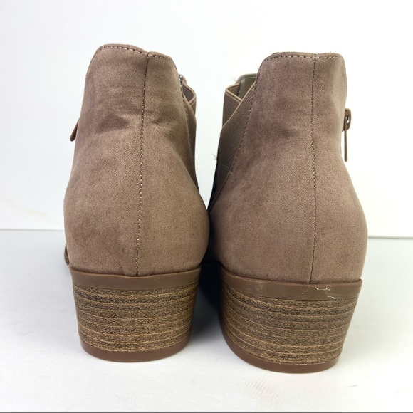 NWT Torrid Taupe Elastic Ankle Boot 11W - Picture 9 of 10